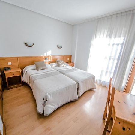 Alvi Hotel Soria Luaran gambar