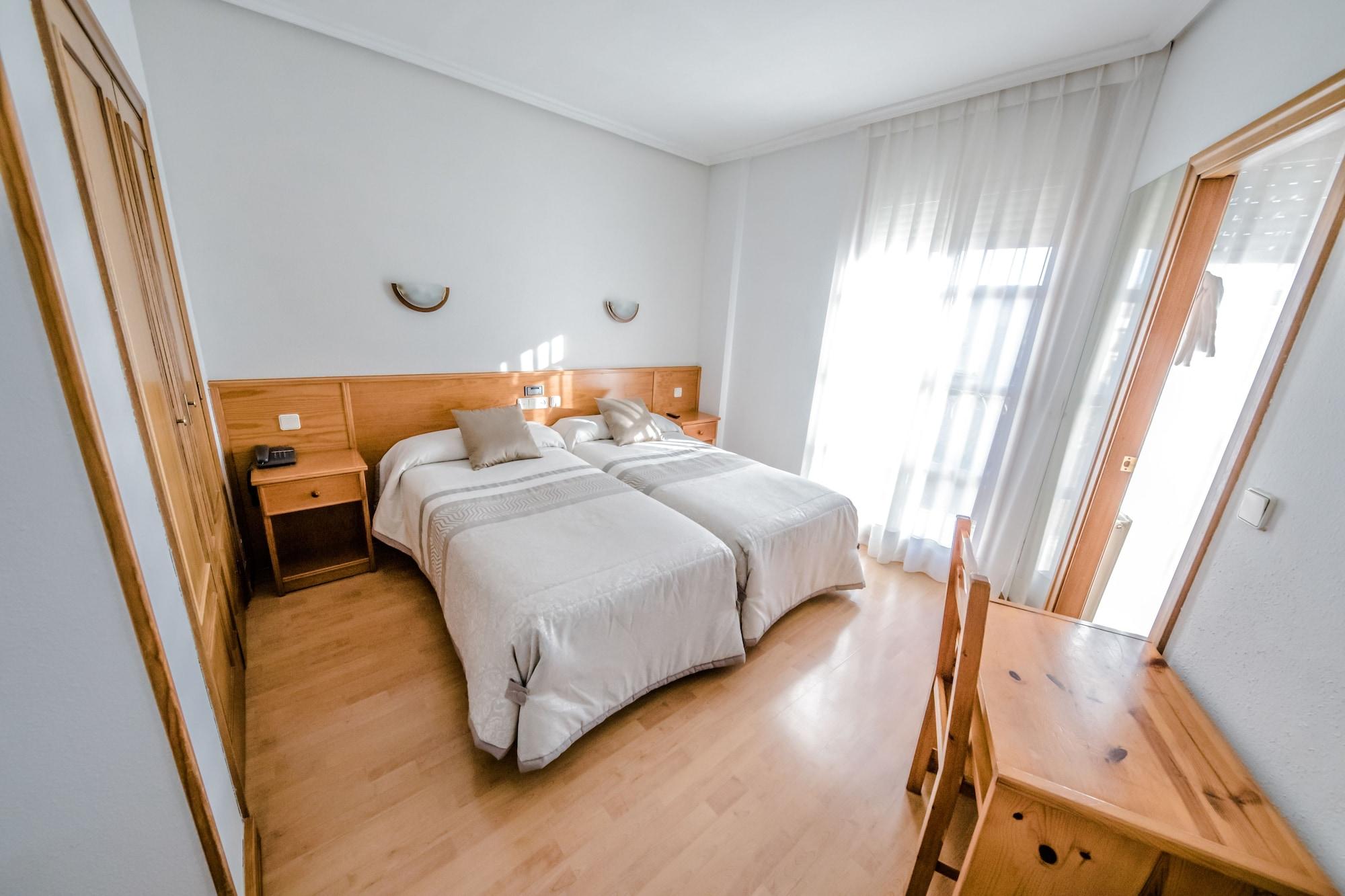 Alvi Hotel Soria Luaran gambar