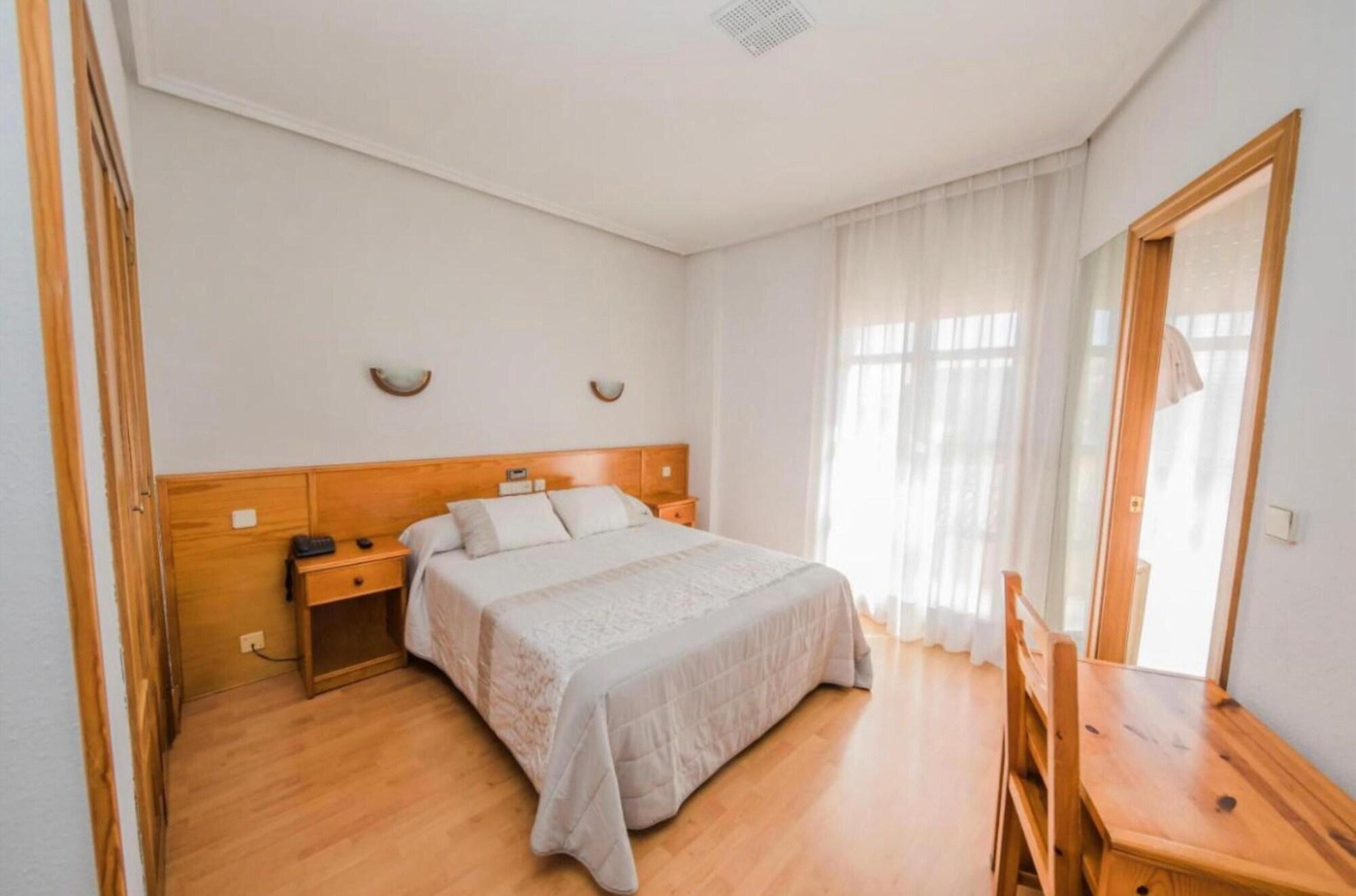 Alvi Hotel Soria Luaran gambar
