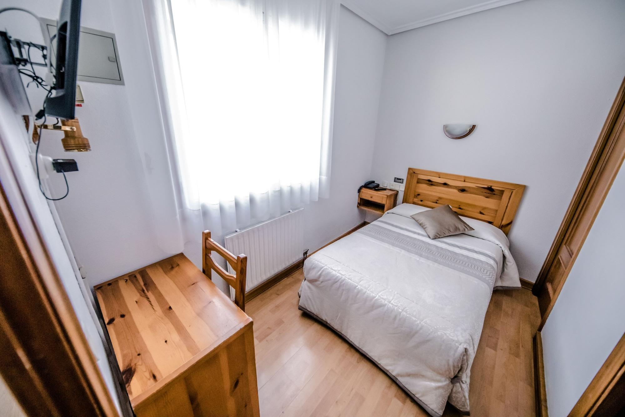 Alvi Hotel Soria Luaran gambar