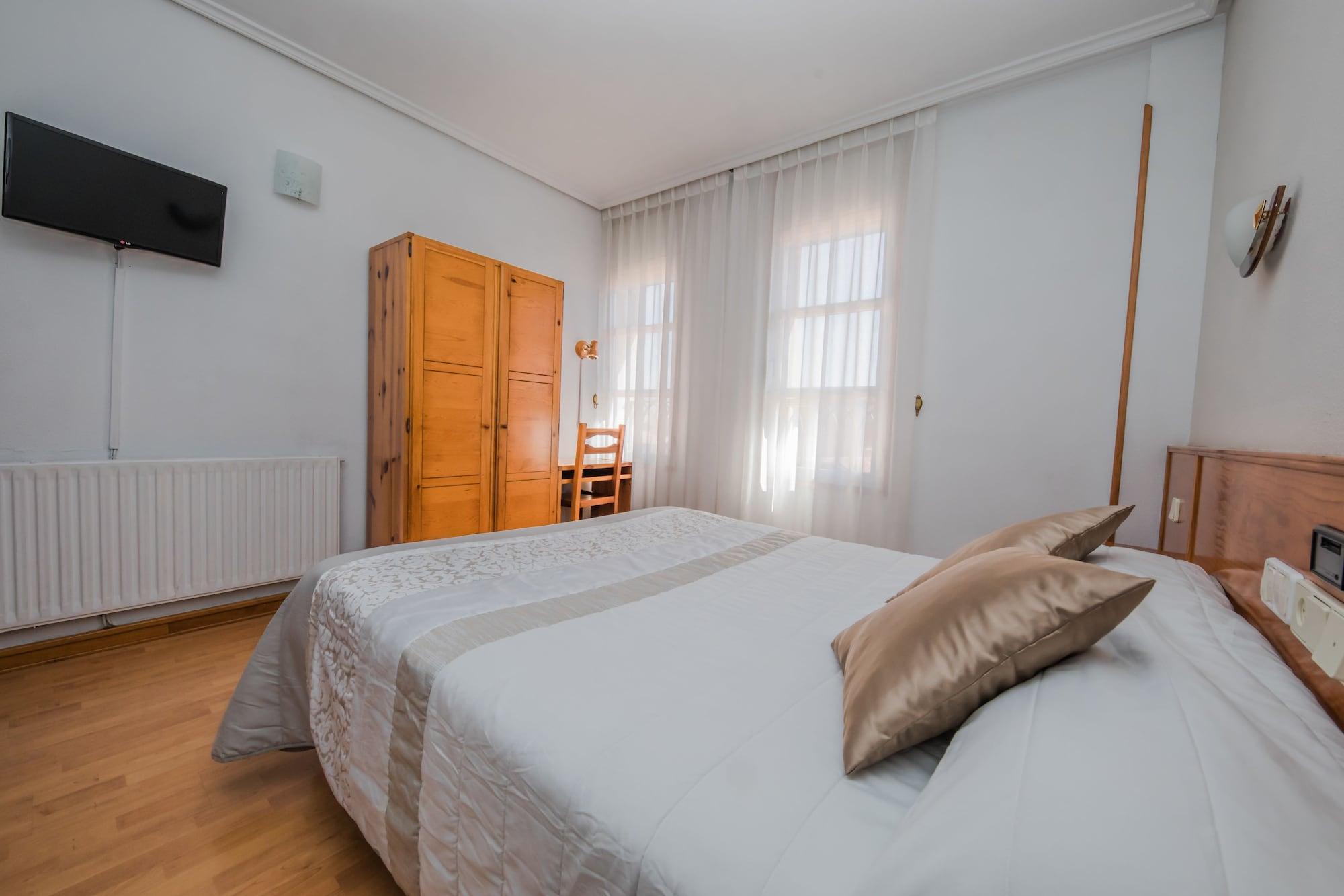 Alvi Hotel Soria Luaran gambar