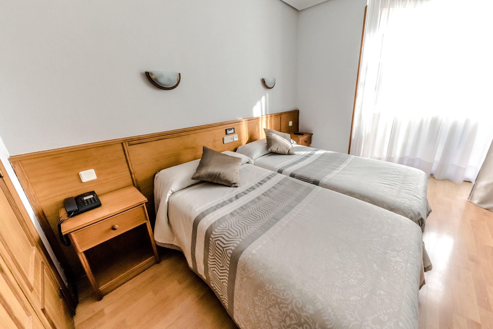 Alvi Hotel Soria Luaran gambar
